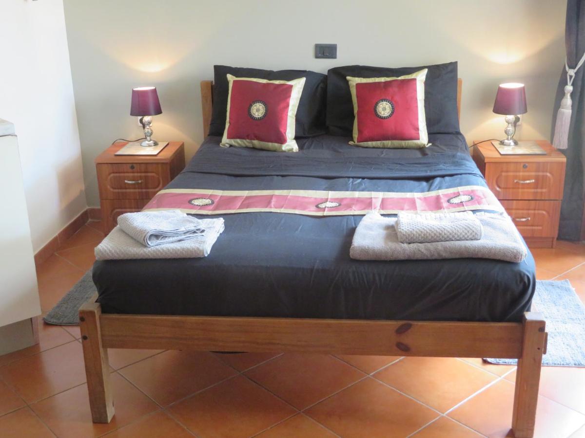 Adults Only Beachfront 1 Bed Studio Apartment In Porto Antigo 2 Santa Maria Sal With Pool Free Wifi & Aircon Ideal Long Stays Exteriör bild